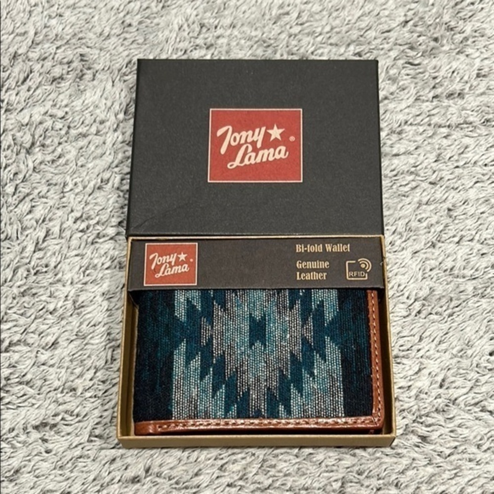 Tony Lama genuine leather BIFOLD WALLET men's new in box